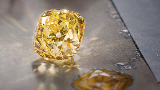 Why Yellow Lab Grown Diamonds Are Becoming Popular in Modern Jewelry