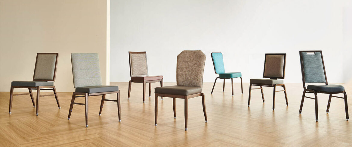 Benefits of Wood-Look Metal Chairs for Modern Interiors